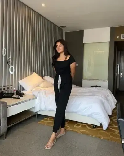 Call Girls Upleta Cash On Delivery